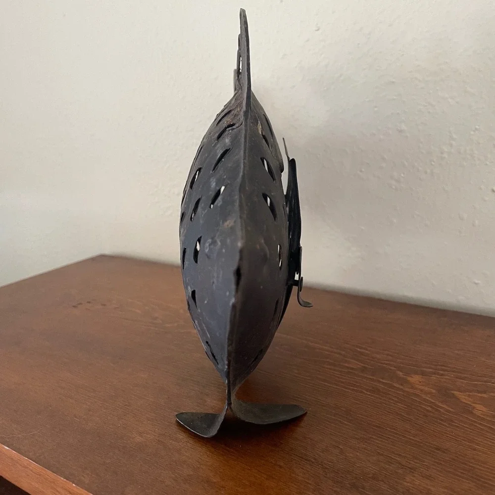 Rustic Metal Handcrafted Fish Tea Light/Candle Holder Lantern Distressed‎ READ